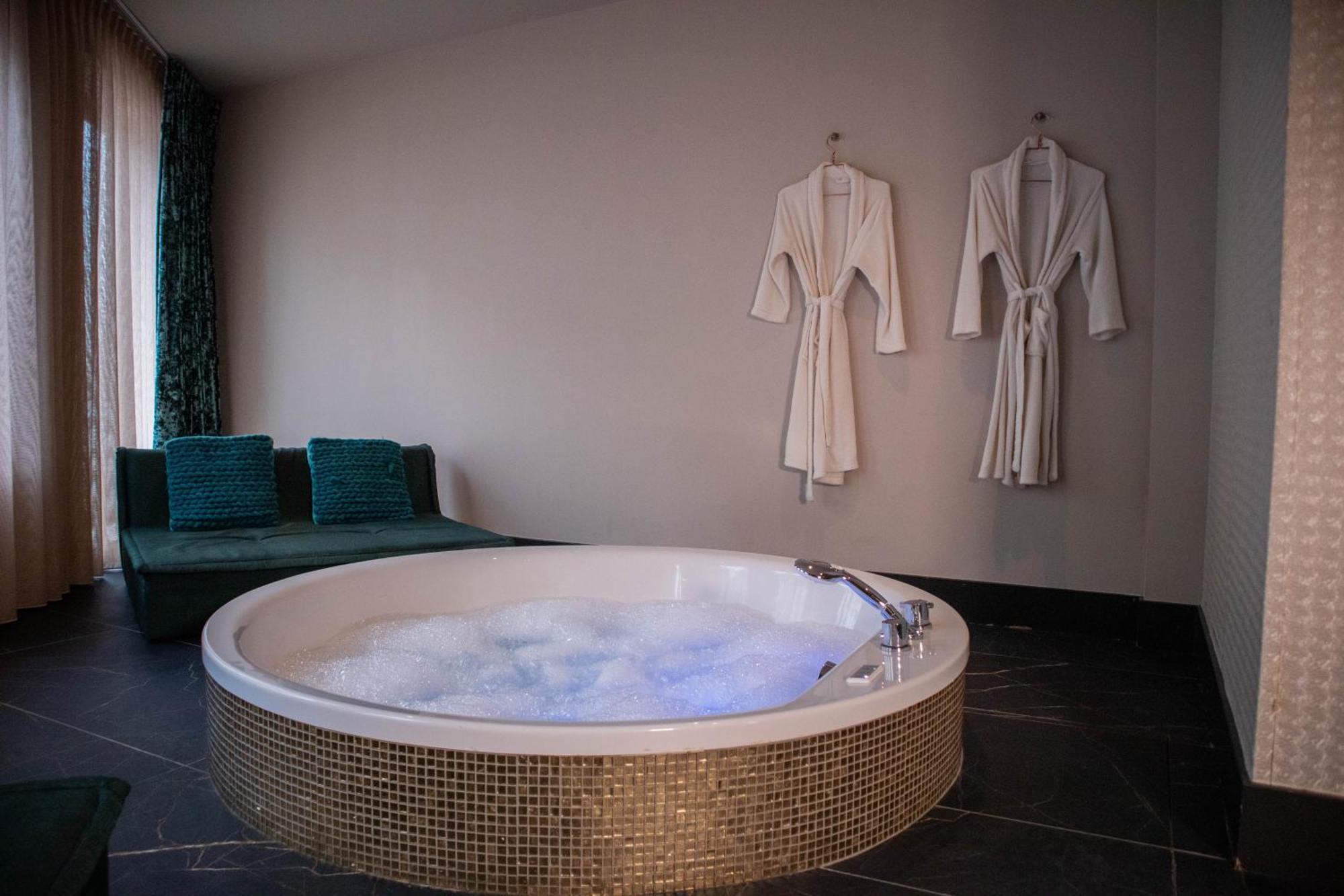Manzo'S Suites Zaandam Eksteriør billede